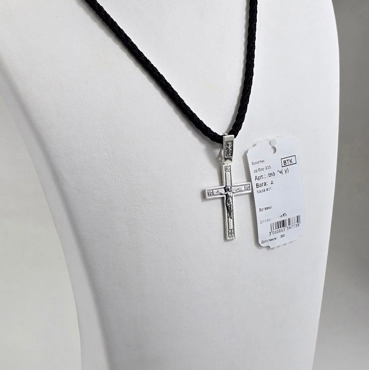 Classic Crucifix Pendant in 925 sterling silver